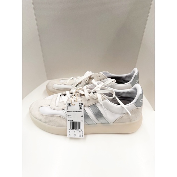 NWT Adidas Grey White Barreda Decode Tennis Sneakers, Size 9.5 - Picture 5 of 12